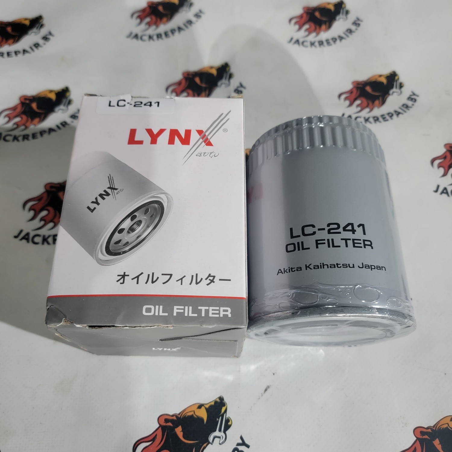 Фильтр маслянный LYNXAUTO LC-241