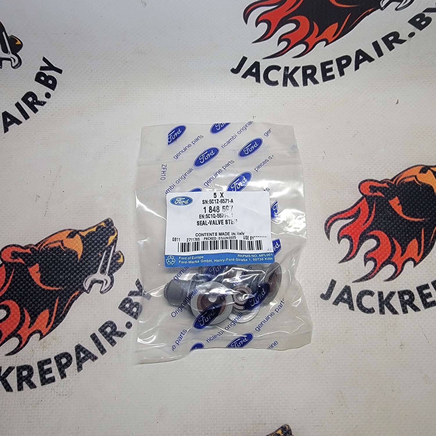 Колпачок маслосъемный Ford 1848597 Колпачок маслосъемный Ford 1848597