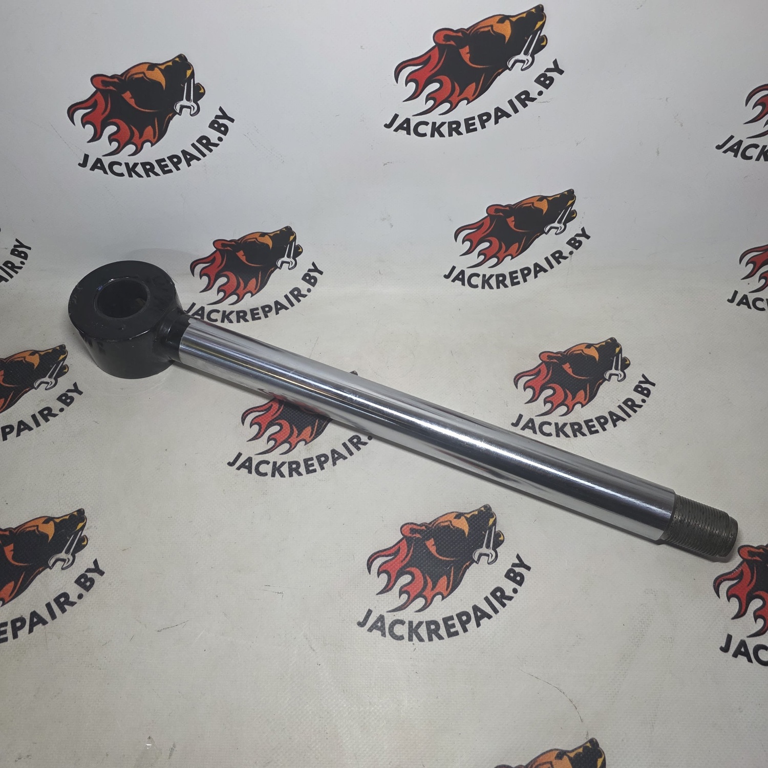 Шток цилиндра челюсти ковша JCB 590/40111