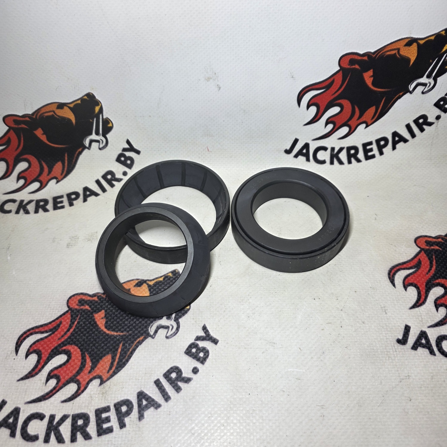 Подшипник шарнирный New Holland 72111365