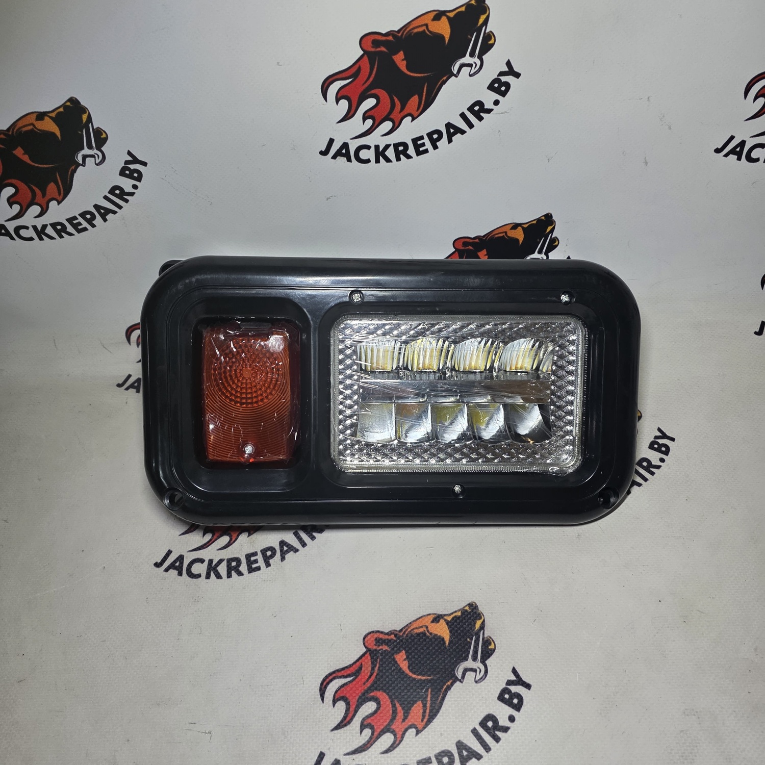 Фара правая Mex M068099