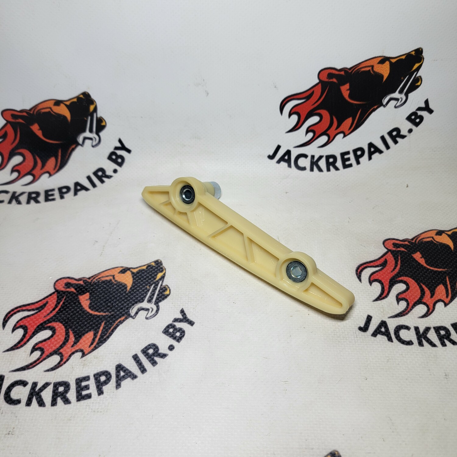 Направляющая цепи FORD 1753155 Направляющая цепи FORD 1753155