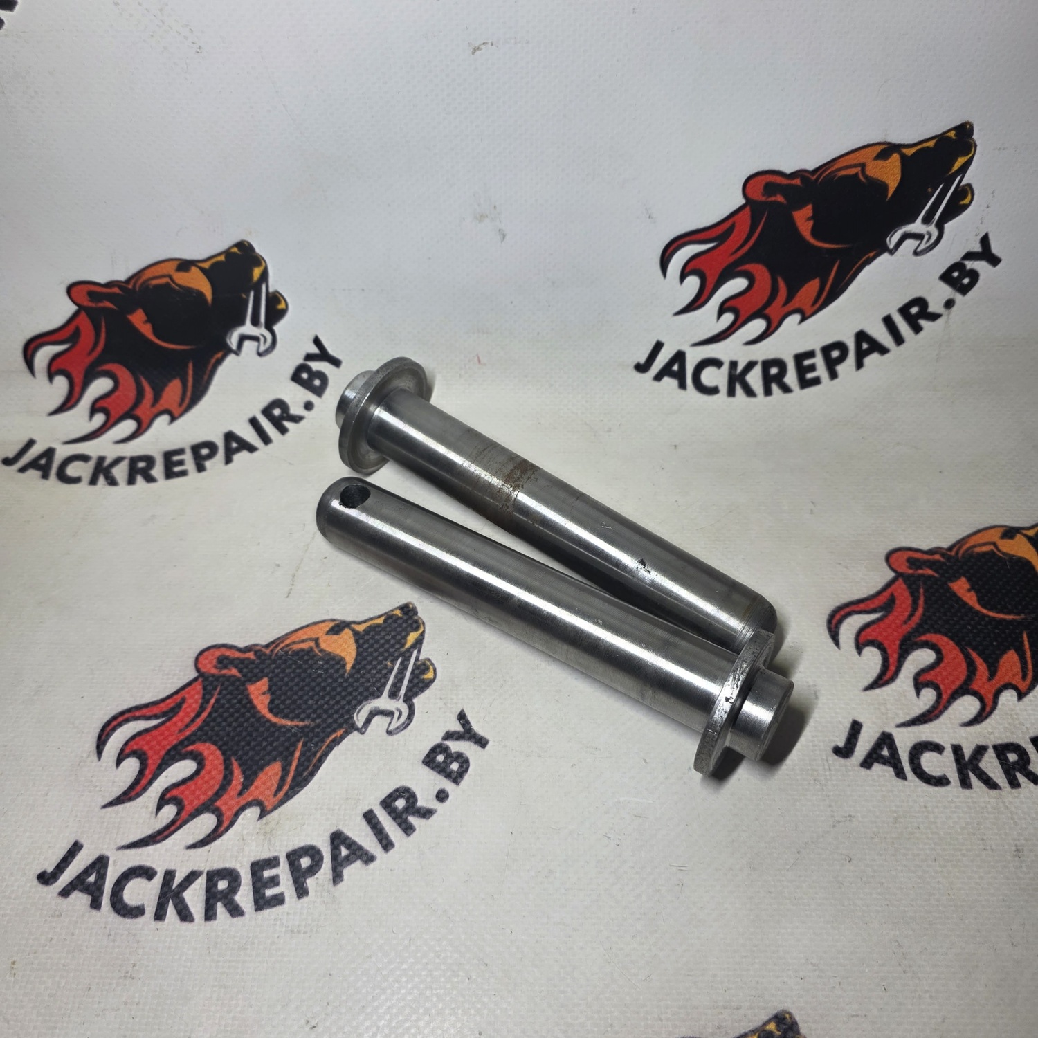 Палец вилы JCB 123/00932