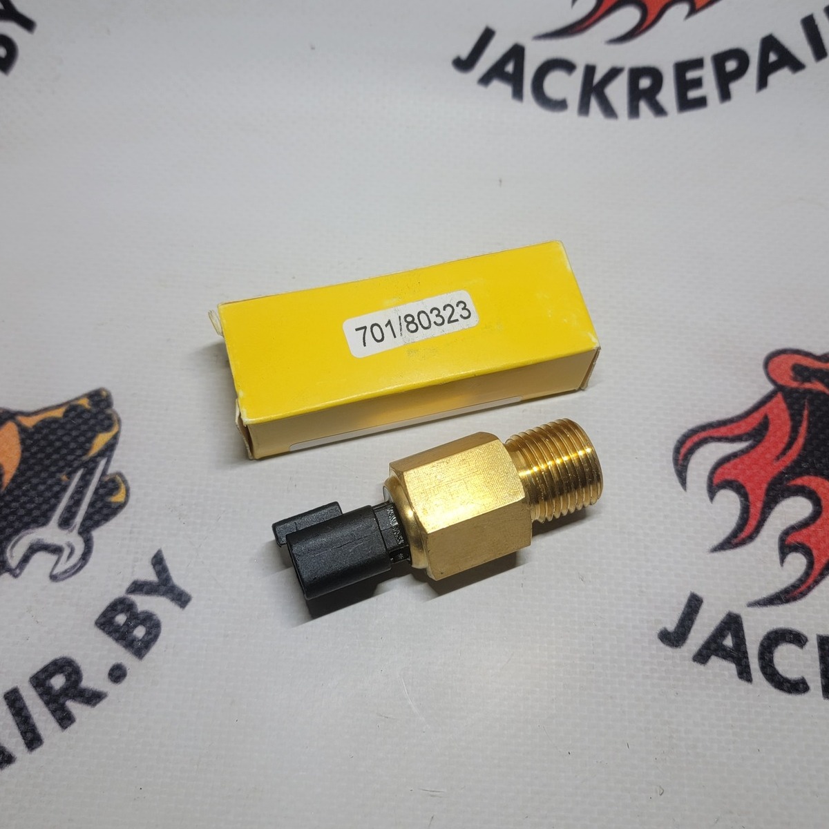 Датчик температуры JCB  701/80323